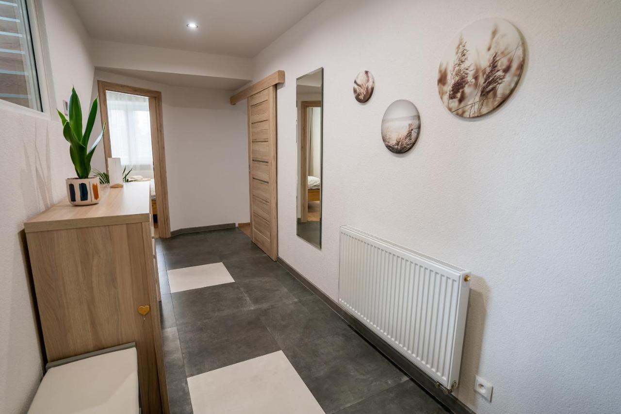 Apartmany Roster Lipótszentmiklós Kültér fotó